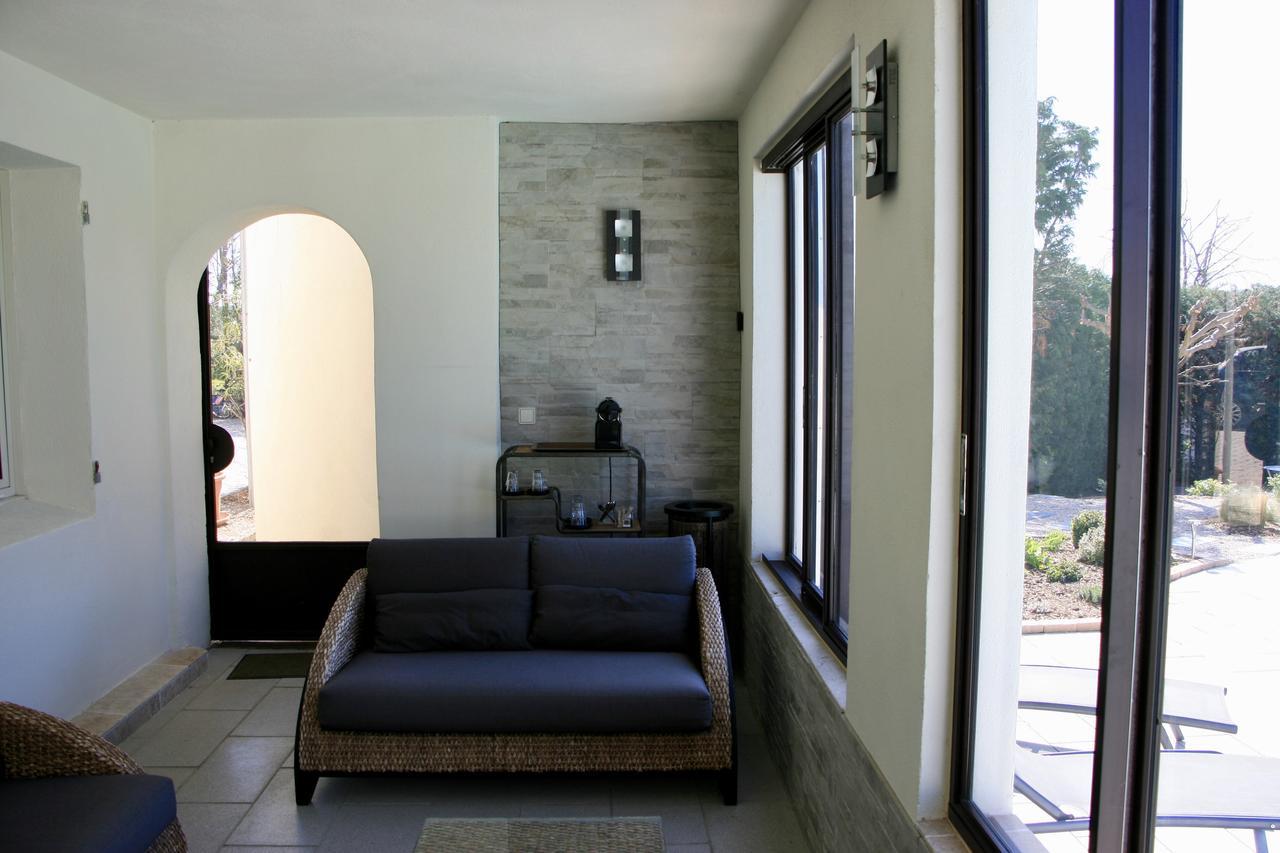 Isa&Ric Bed and Breakfast Plan-dʼOrgon Εξωτερικό φωτογραφία